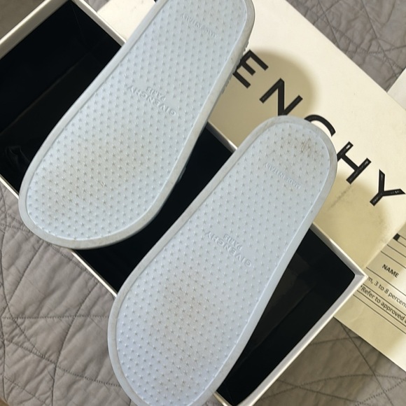 Givenchy slides - Picture 3 of 4
